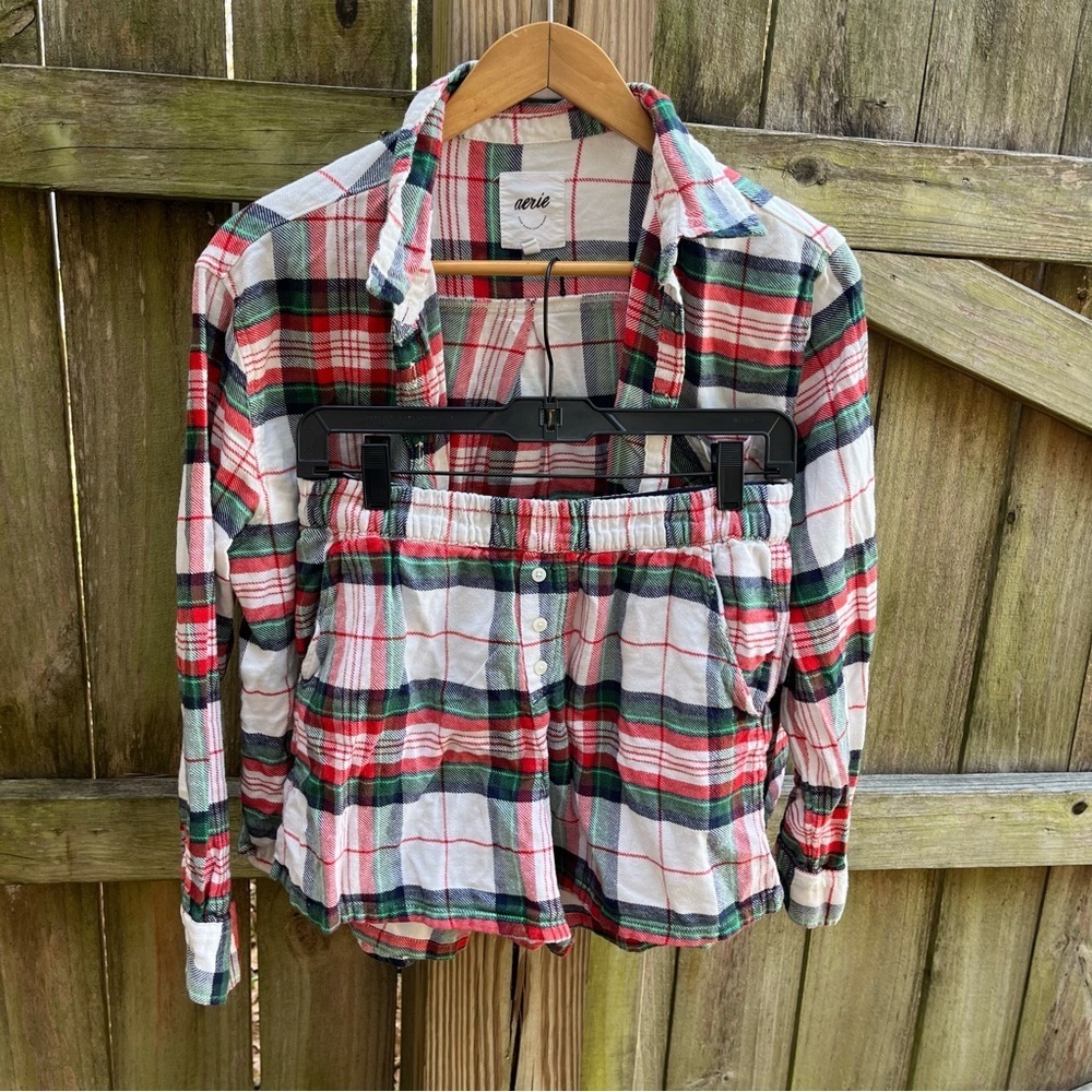 Aerie Women's Green/Red/White Plaid Pajama Set